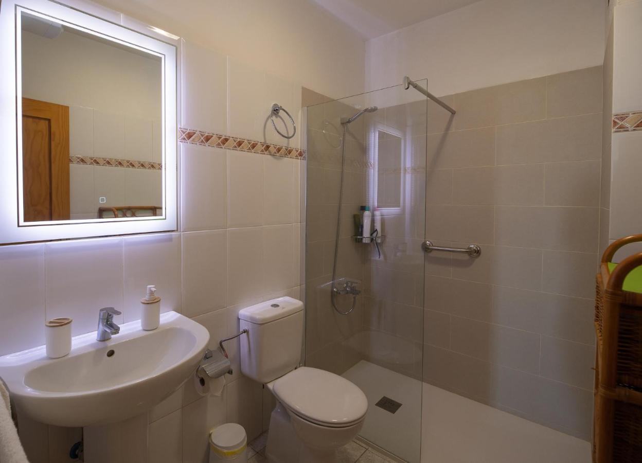 Apartamentos Leomar II Los Llanos De Aridane Exteriér fotografie